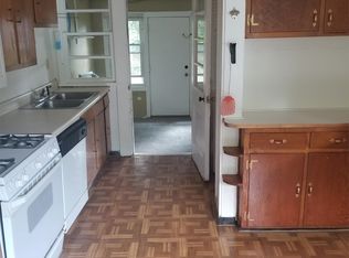 8 Thompson Cir, Newark, DE 19711