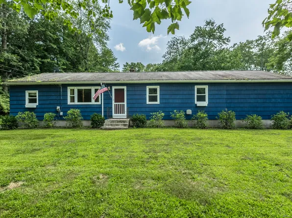 26 Mahoney Road, East Windsor, CT 06088