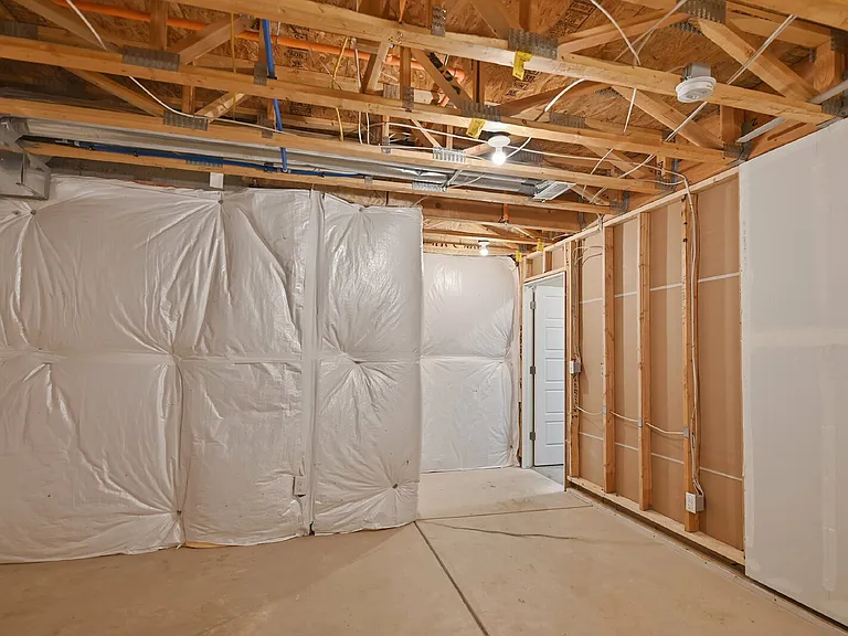 8864 Yates Dr — Photo 24