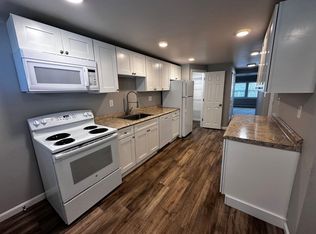 54 Old Concord Tpke APT 12, Barrington, NH 03825