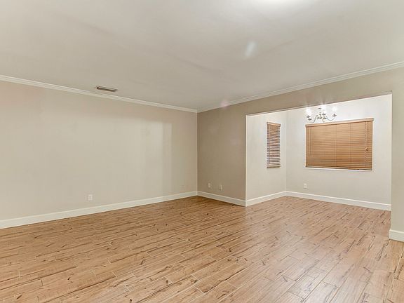 5th image of 2912 Saint Johns Ave APT 7