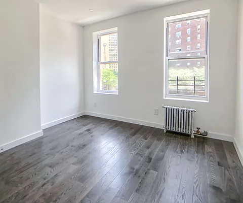 Rented by Kahen Properties | media 9