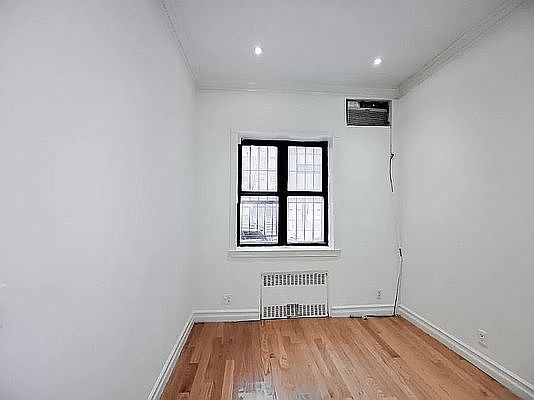 5th image of 344 E 55th St APT 1B
