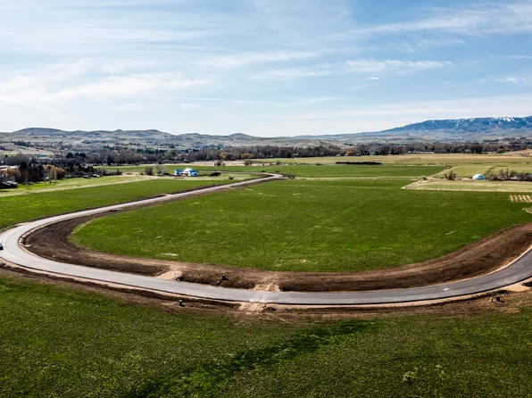 2 Bobcat Pass, Sheridan, WY 82801