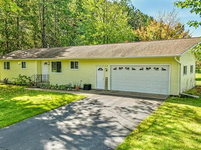 214 Pine Ridge Ln, Tomahawk, WI, 54487