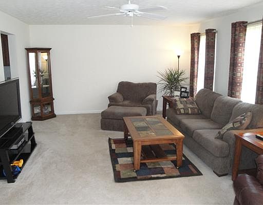 3rd image of 158 Aidan Ct