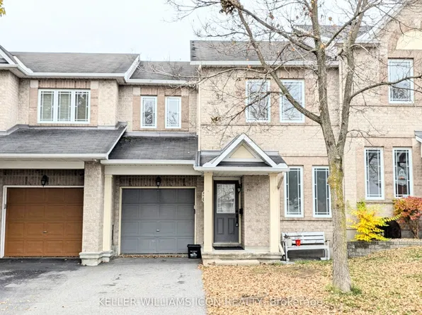 56 Charleston St, Ottawa, ON K2G 7G1