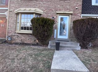 7416 Erska Woods Ct, Springfield, VA 22153