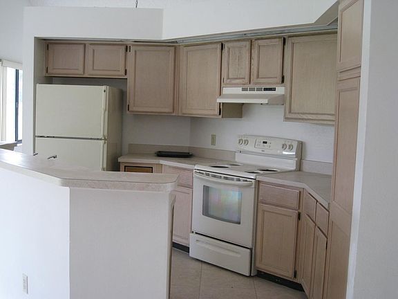 3rd image of 13405 Utah Woods Ct