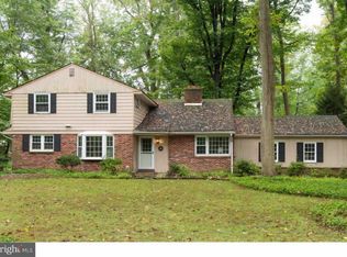 16 Woodland Cir, Downingtown, PA 19335
