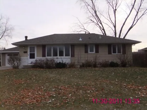 171 Maplewood Dr E, Bloomington, MN 55420