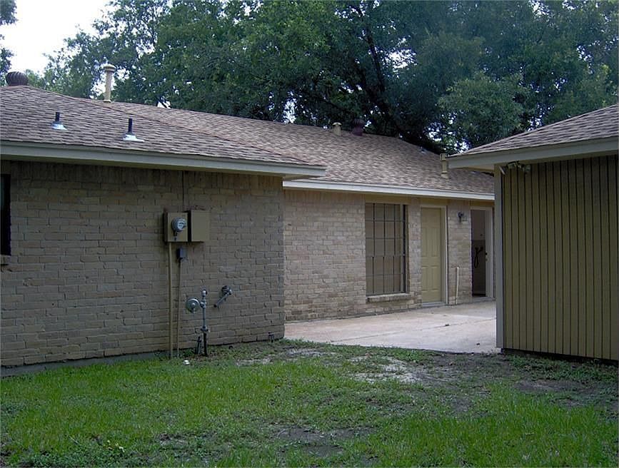 2nd image of 7903 Battleoak Dr