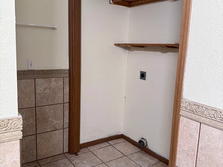 1106 S McCoy St #1106 — Photo 8