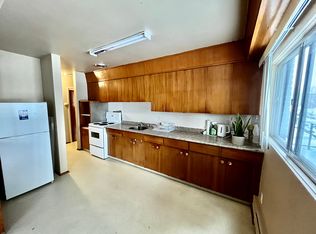 11610 124th St NW, Edmonton, AB