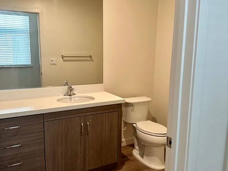 777 Broadway — Photo 14