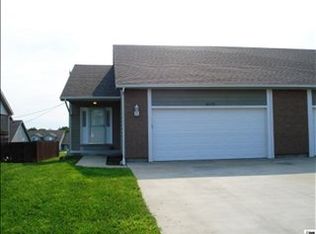 4430 SE Oakview Ln, Topeka, KS 66609