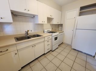 2011 N Star Rd UNIT B, Columbus, OH 43212