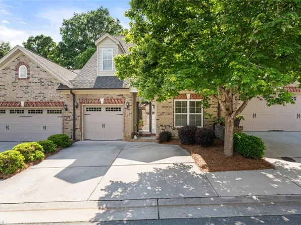 774 Sterling Brooke Ct, Winston Salem, NC 27103