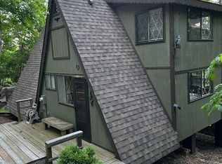 384 Wanderfern Ridge Dr, Innsbrook, MO 63390