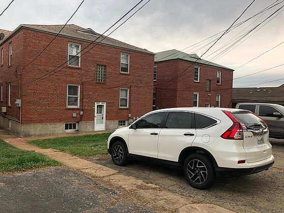 2nd image of 4616 Jamieson Ave Floor 2
