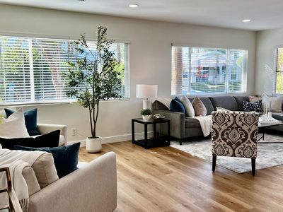 35 N Paseo Laredo, Cathedral City, CA, 92234