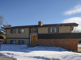 100 E Hog Eye Dr, Gillette, WY 82716