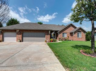 1107 E Wren St, Ozark, MO 65721