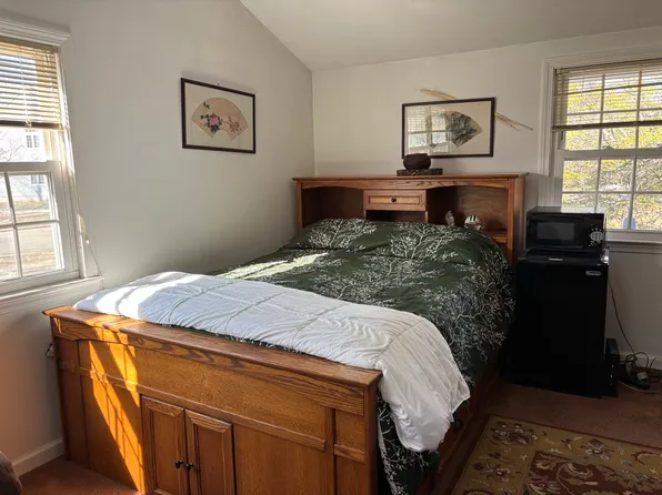 (undisclosed Address), Hamden, CT 06518