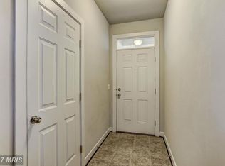 208 Shamrock Dr, Stafford, VA 22556