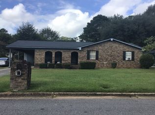 128 20th Ct E, Tuscaloosa, AL 35404