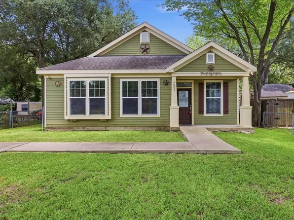 4085 Rothwell St, Beaumont, TX 77705