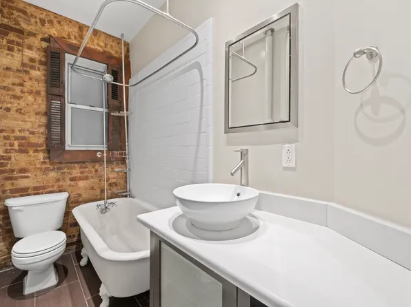 324 East 50th Street image 6 of 6