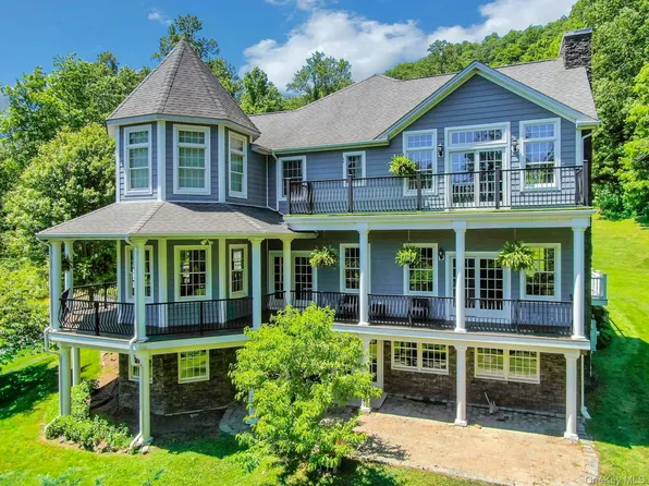 11 Badi Drive, Nyack, NY 10960