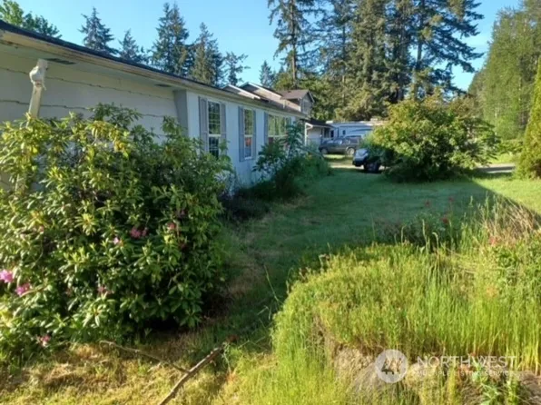 24717 50th Avenue E, Graham, WA 98338