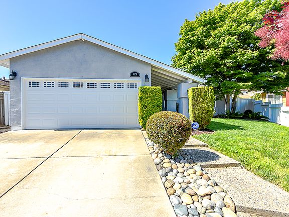 3rd image of 4524 Birchwood Ct