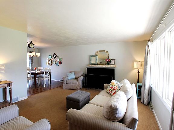 3rd image of 507 Barbara Dr