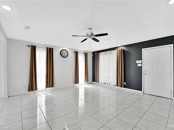 5th image of 1804 W 15 1/2 St