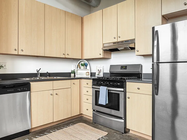 Ice House Lofts — Photo 8