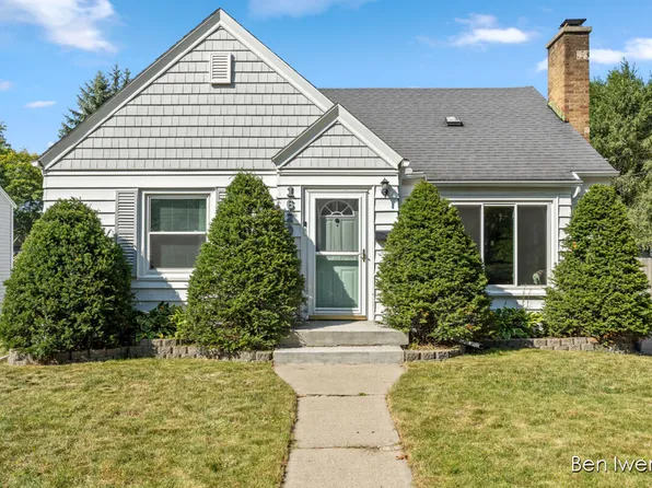 1629 Rossman Ave SE, Grand Rapids, MI 49507