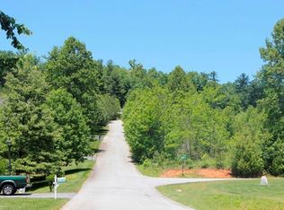 7 Conger Dr #13, Hendersonville, NC 28739