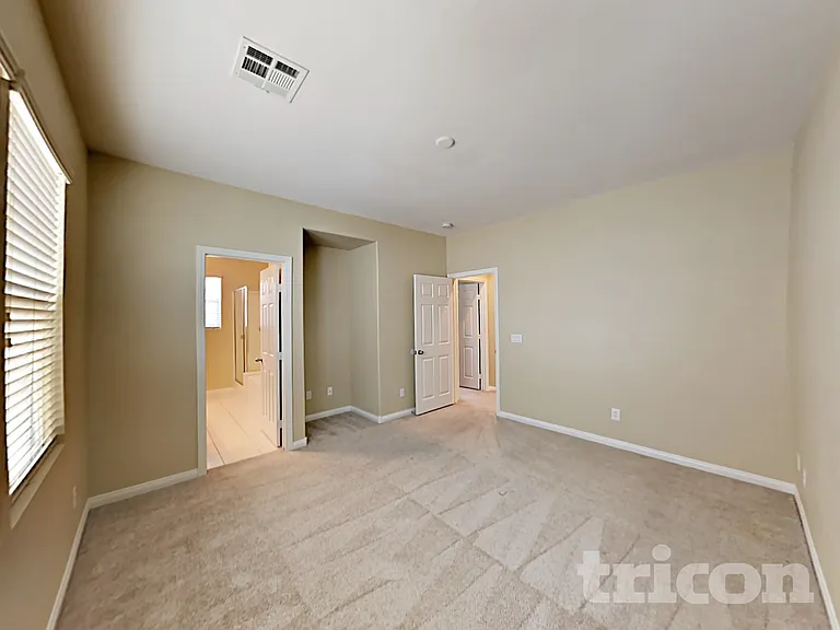 5344 Flowing Spring St — Photo 10