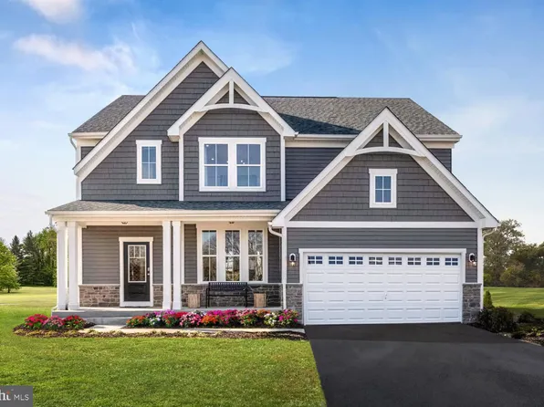 620 Plainview Dr, Fredericksburg, VA 22405