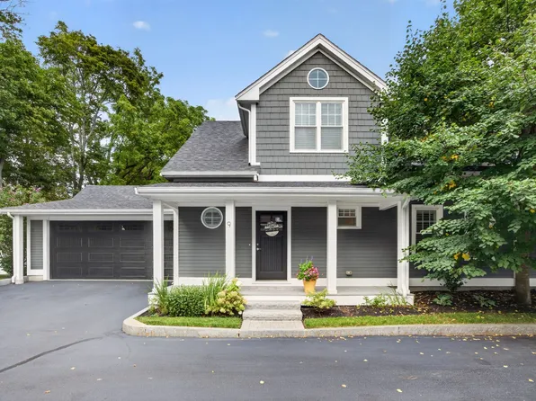 354 Upham St Unit 9, Melrose, MA 02176
