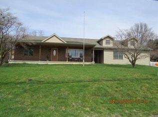 554 Suedberg Rd, Pine Grove, PA 17963