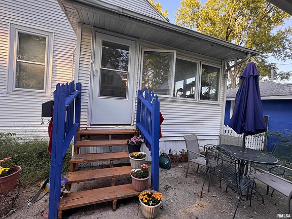 4th image of 2800 S 13th St