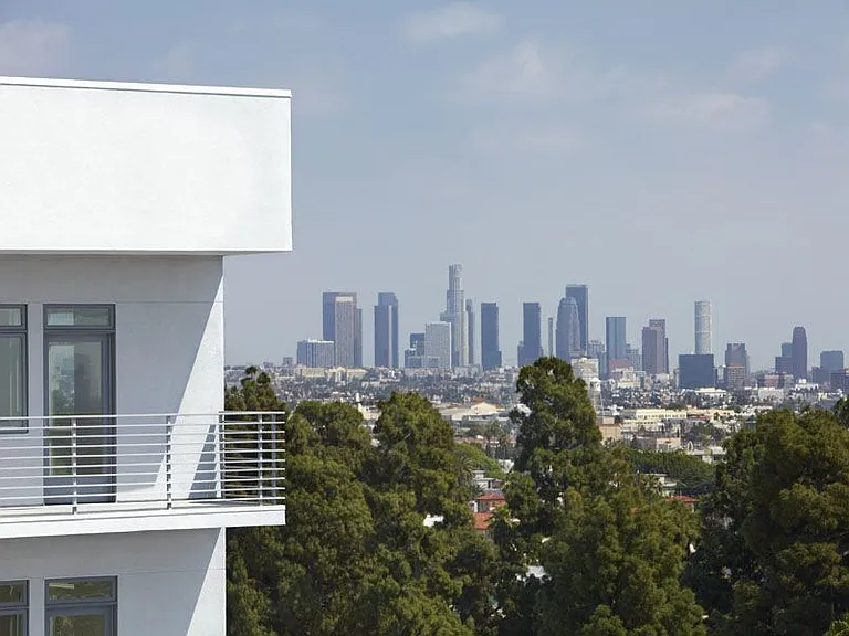 The Avenue Hollywood — Photo 18