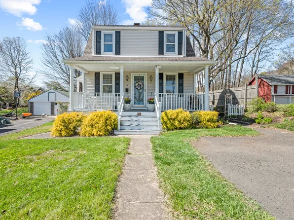 19 Henry Street, Watertown, CT 06779