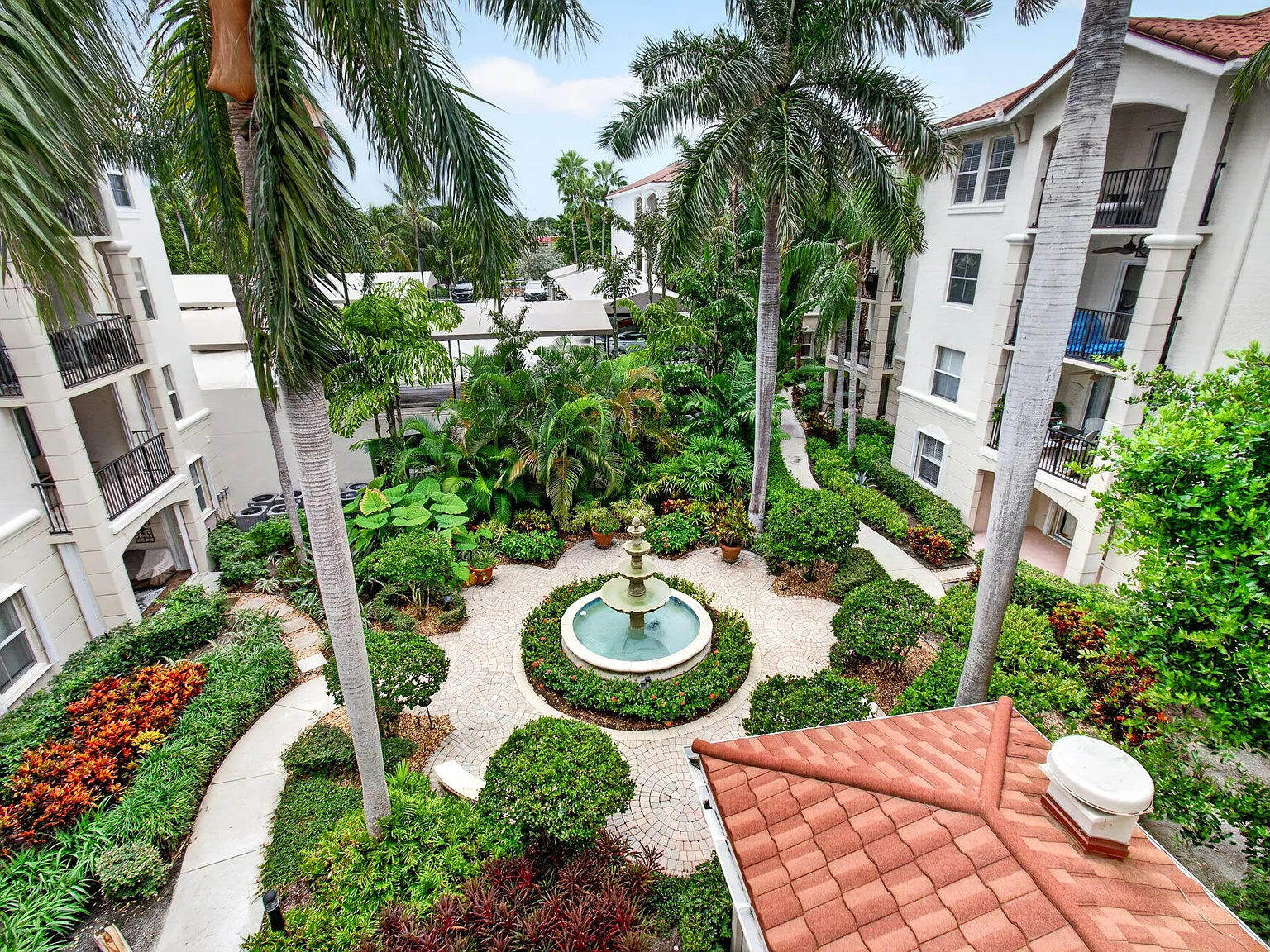 2 bed, 2.0 bath, 1131 sqft, $3,000 — Photo 4