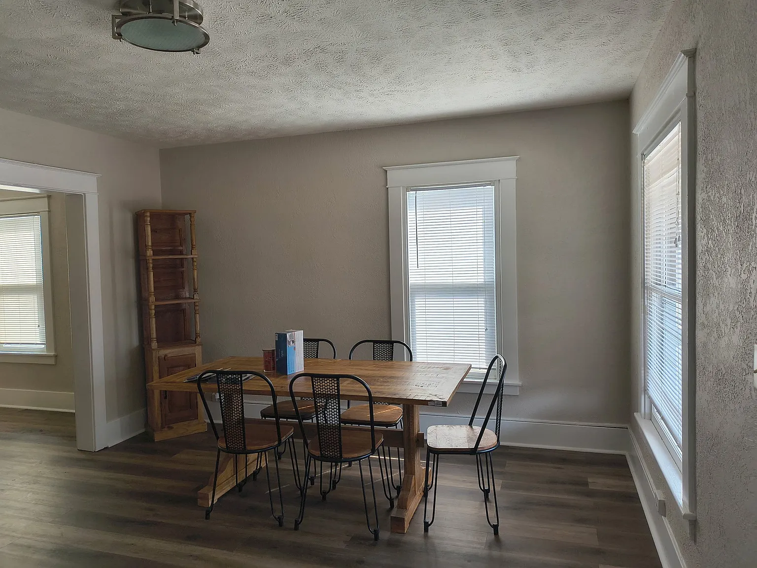 Downtown Kokomo - Furnished Apartment — Photo 4
