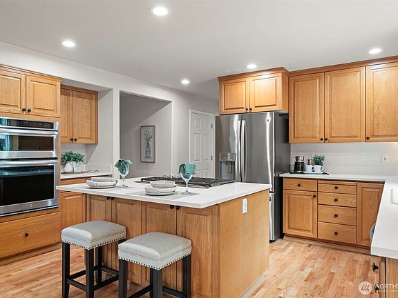 3rd image of 28551 NE 63rd Way